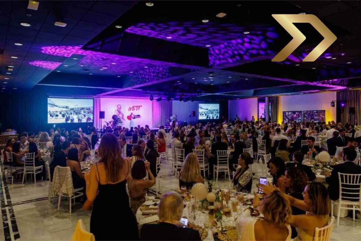 Asistentes y directivos del sector inmobiliario en la Cena Benéfica de Building the Future en Marbella.